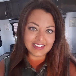 Meet your Posher, Heidi